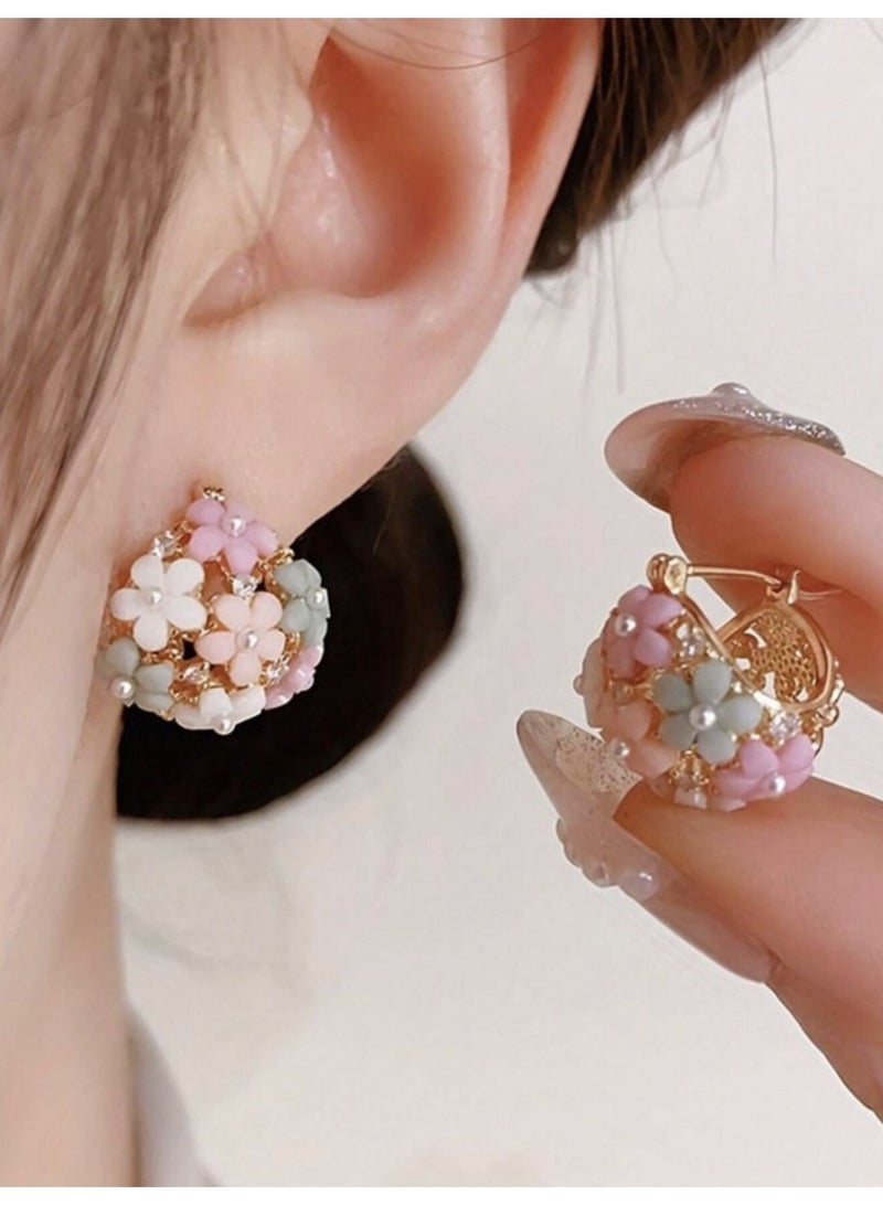 ڤيا أقراط نسائية أنيقة بتصميم باقات الزهور — لمسة ناعمة لإطلالتك اليومية - Image 3